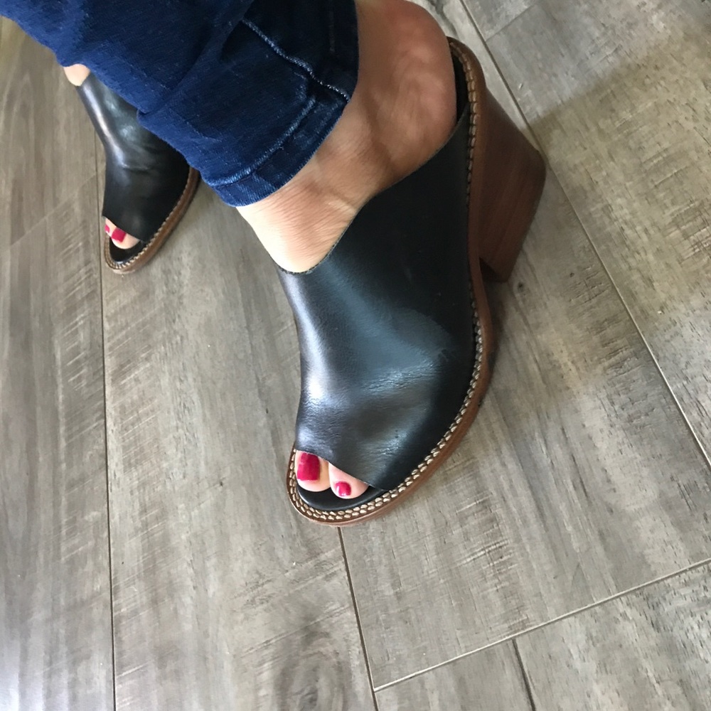 Tibi New York open toe leather mules - Picture 7 of 7